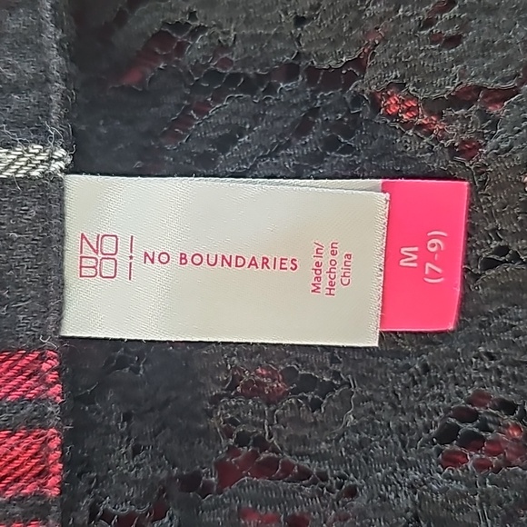 SEXY LACE BACK RED/BLACK FLANNEL SIZE MEDIUM - Picture 6 of 7